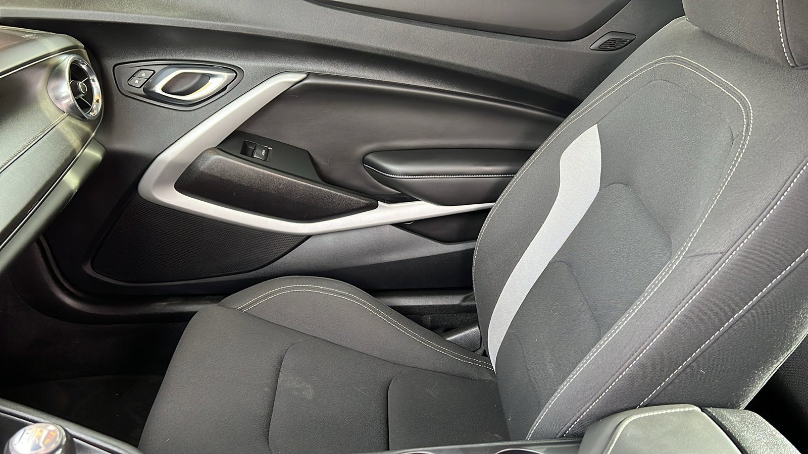 2021 Chevrolet Camaro 1LS