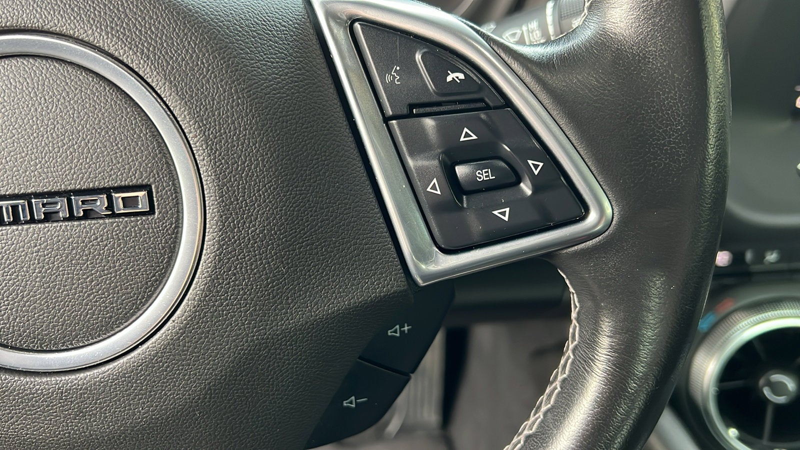 2021 Chevrolet Camaro 1LS