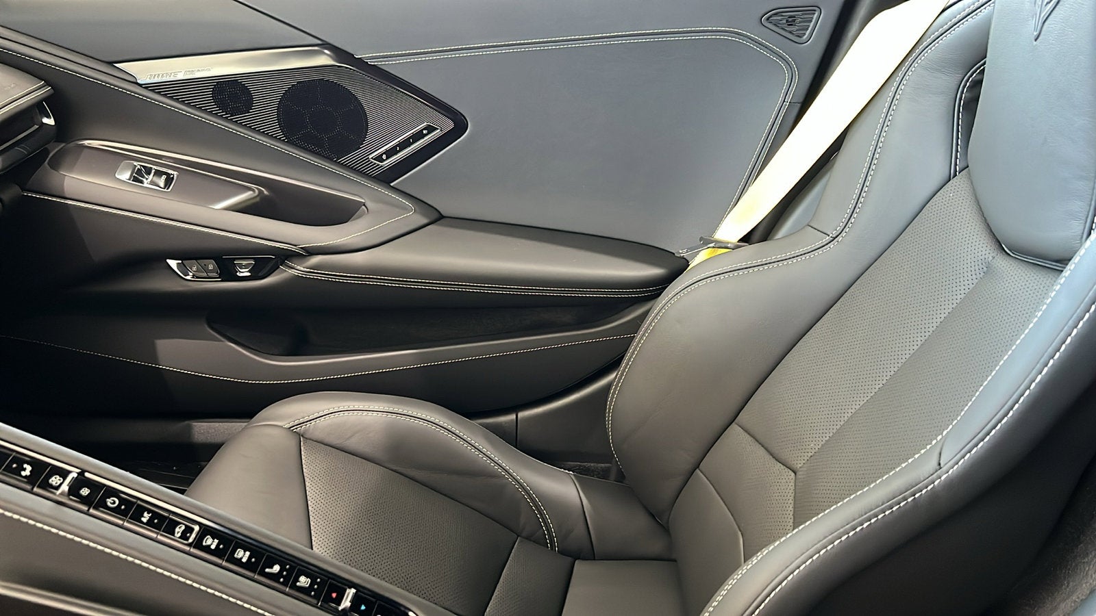 2025 Chevrolet Corvette Stingray 2LT