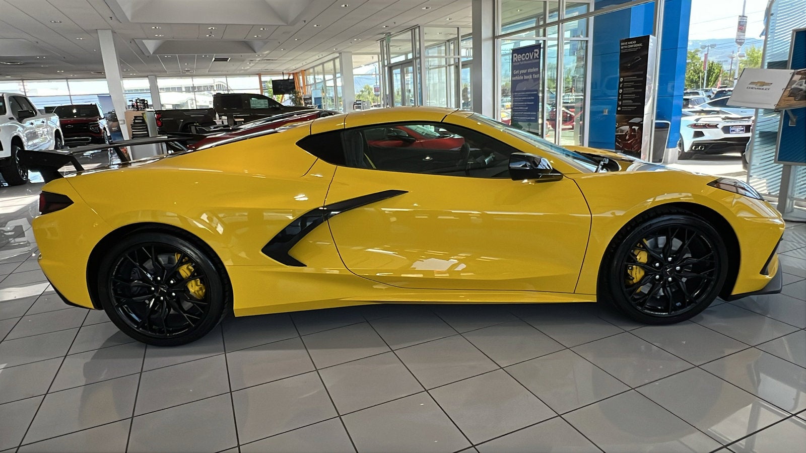 2025 Chevrolet Corvette Stingray 2LT