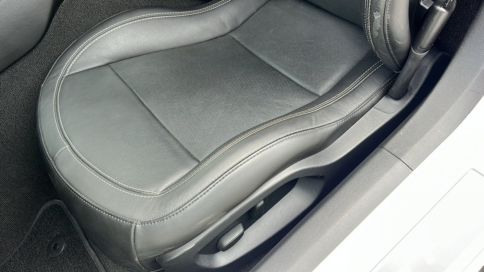 2016 Chevrolet Corvette 1LT - Photo 13