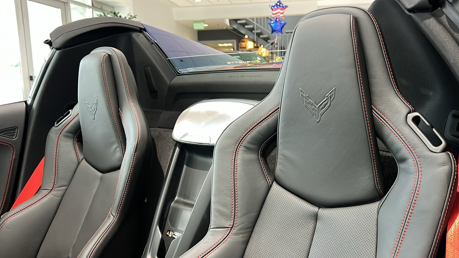 2027 Chevrolet Corvette Stingray 2LT