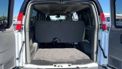 2025 Chevrolet Express Passenger 1LT