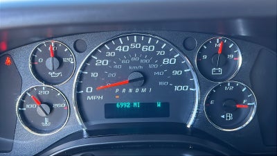 2025 Chevrolet Express Passenger 1LT