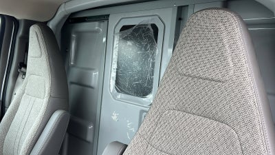 2024 Chevrolet Express Cutaway 3500 1WT