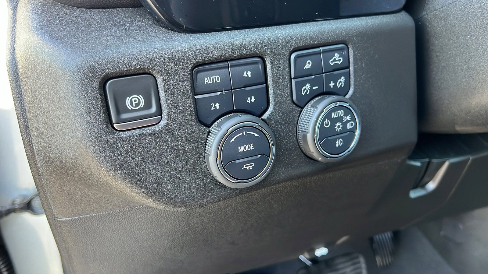 2025 Chevrolet Silverado 3500 HD LT