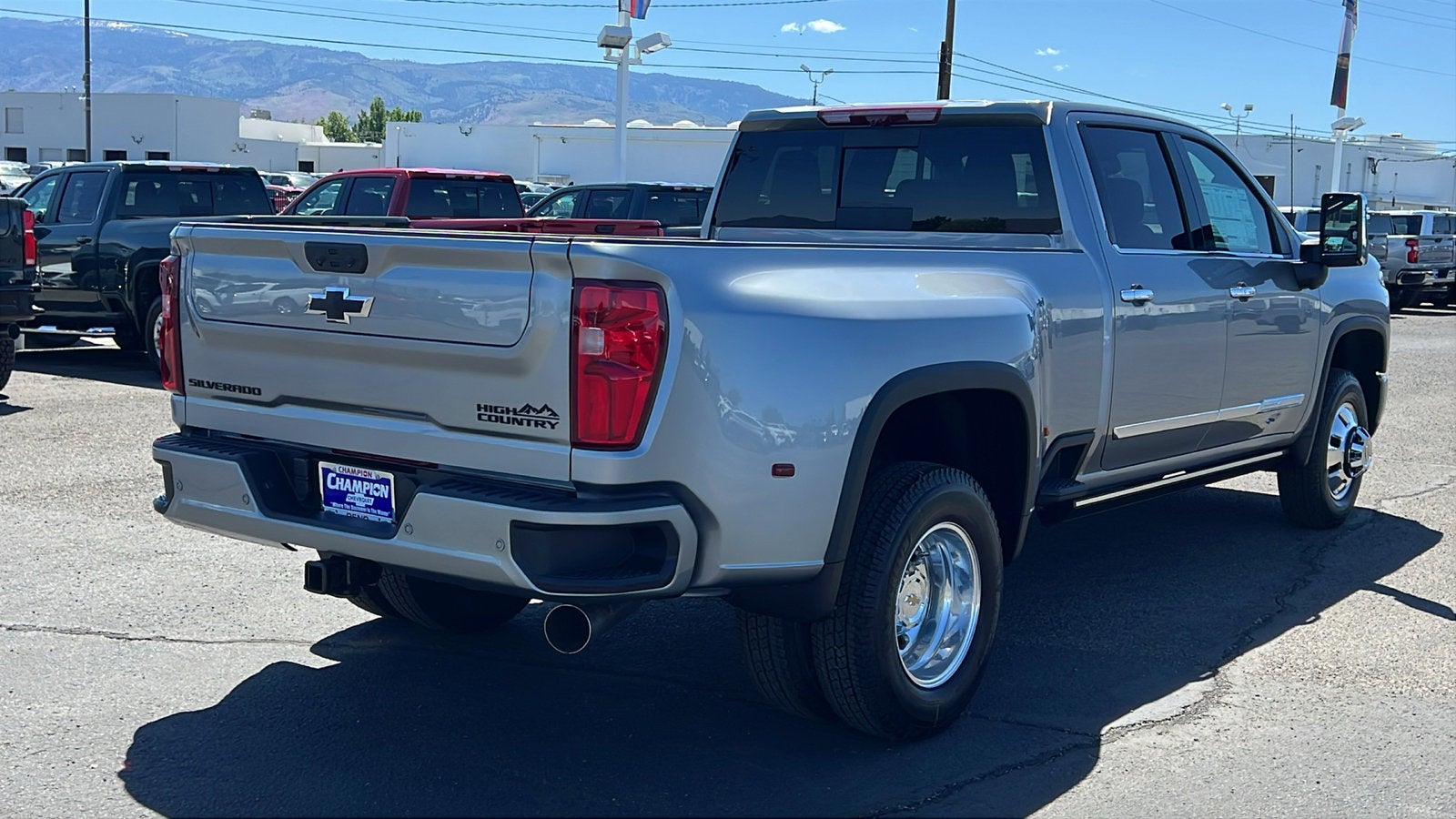 2026 Chevrolet Silverado 3500 HD High Country DRW