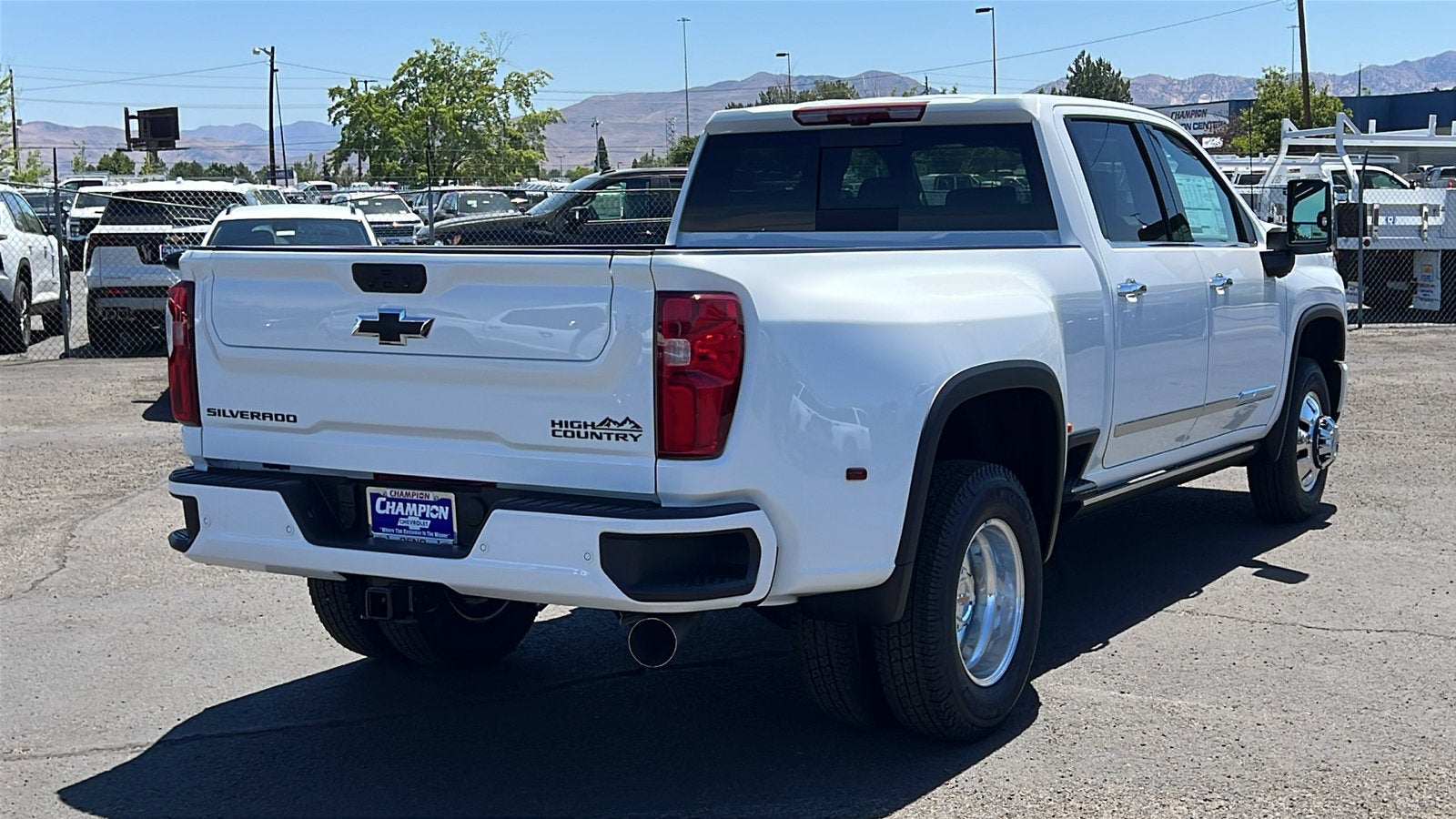 2026 Chevrolet Silverado 3500 HD High Country DRW