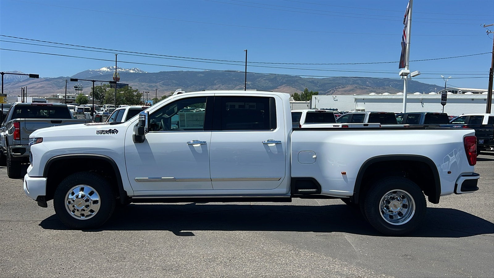 2026 Chevrolet Silverado 3500 HD High Country DRW