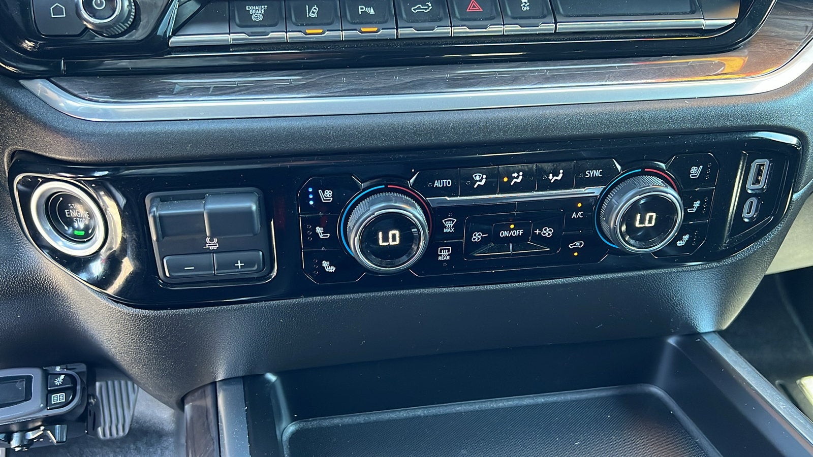 2024 Chevrolet Silverado 3500 HD LTZ DRW