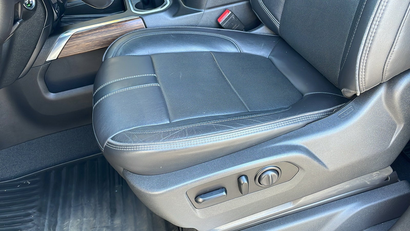 2021 Chevrolet Silverado 3500HD High Country - Photo 17