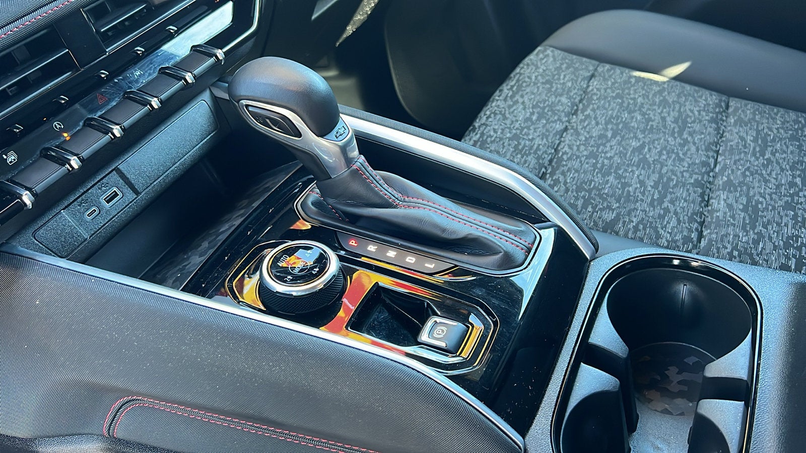 2023 Chevrolet Colorado Z71 - Photo 20