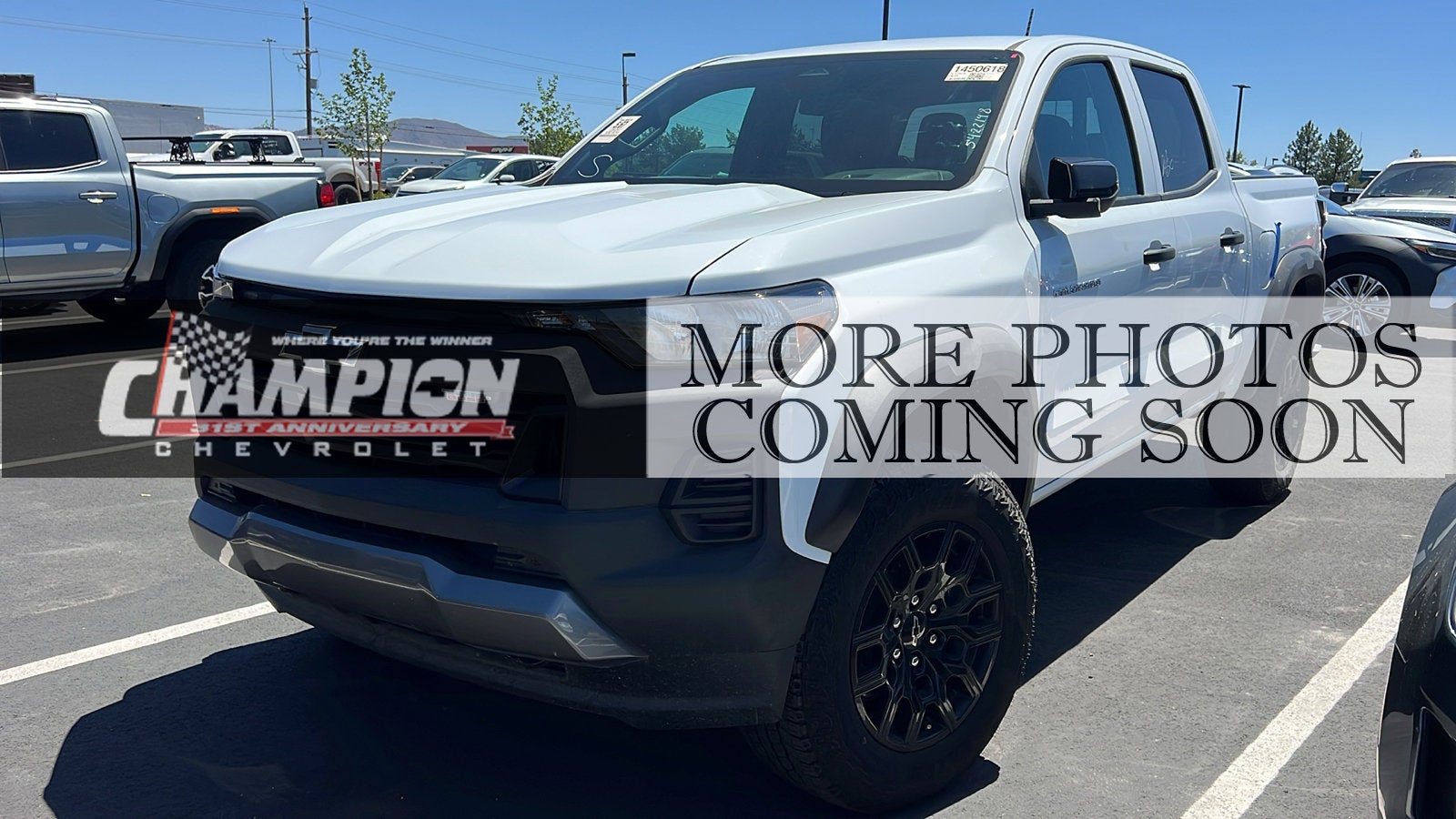 2024 Chevrolet Colorado 4WD Trail Boss Crew Cab Short Box's photo