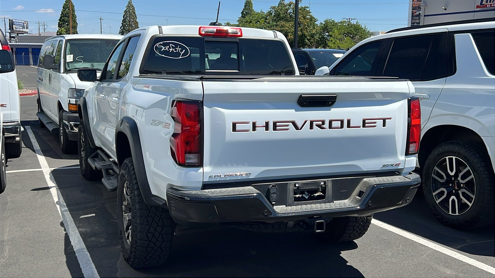 2024 Chevrolet Colorado ZR2