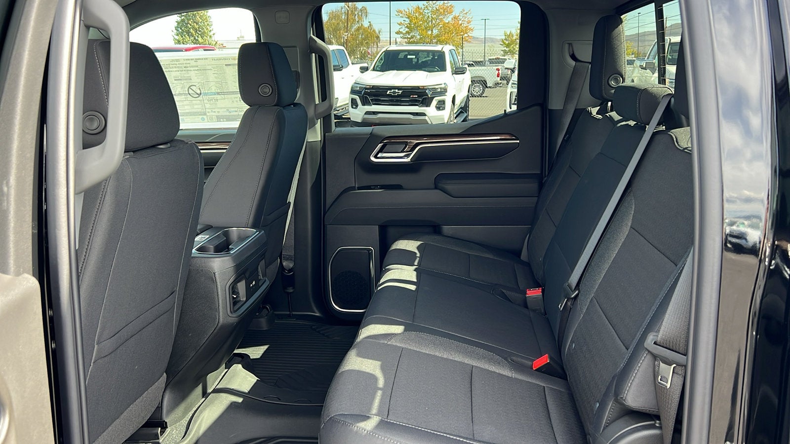 2026 Chevrolet Silverado 1500 LT - Photo 14