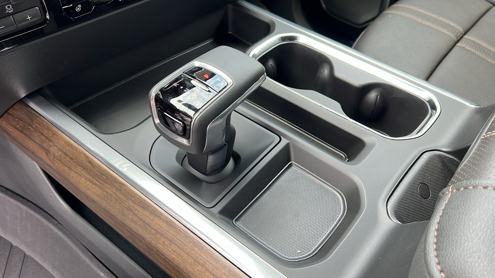2026 Chevrolet Silverado 1500 High Country - Photo 23