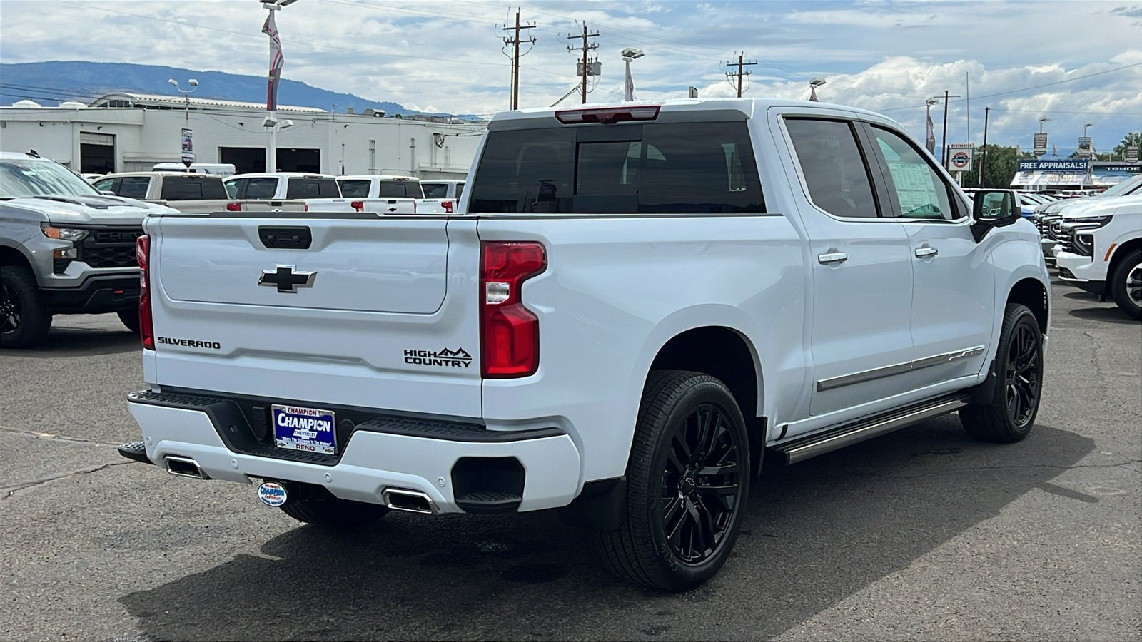 2026 Chevrolet Silverado 1500 High Country - Photo 5