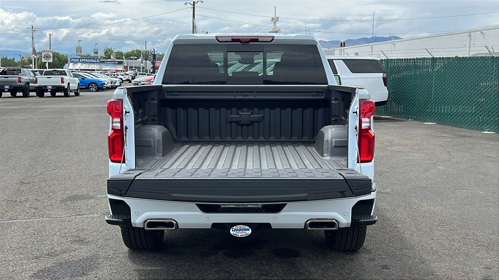 2026 Chevrolet Silverado 1500 High Country - Photo 7