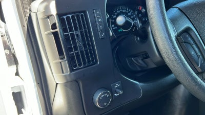 2023 Chevrolet Express Cargo 2500 WT