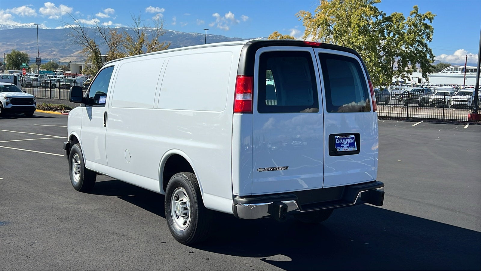 2023 Chevrolet Express Cargo 2500 WT