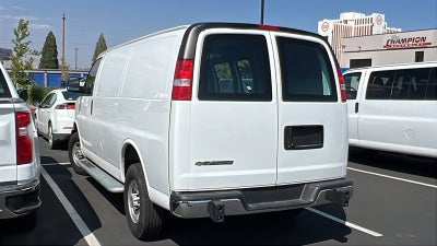 2025 Chevrolet Express Cargo WT