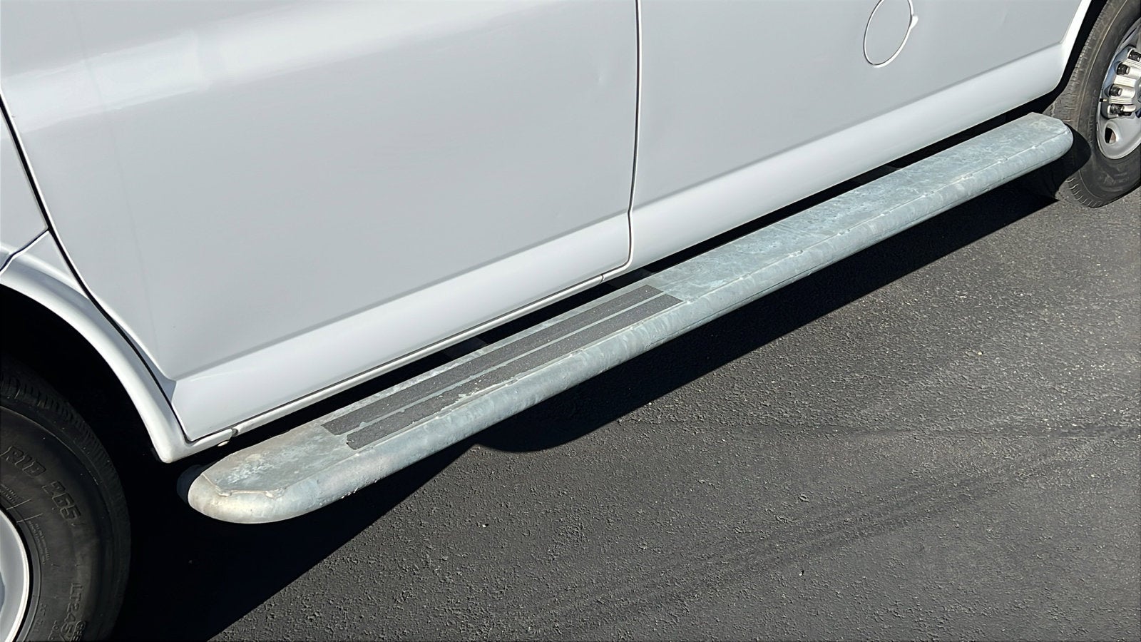 2022 Chevrolet Express Cargo 2500 WT