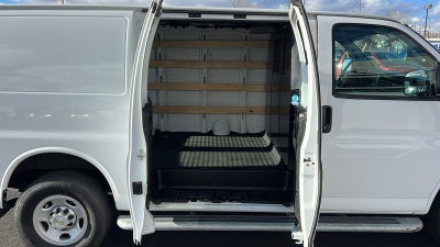 2022 Chevrolet Express Cargo 2500 WT