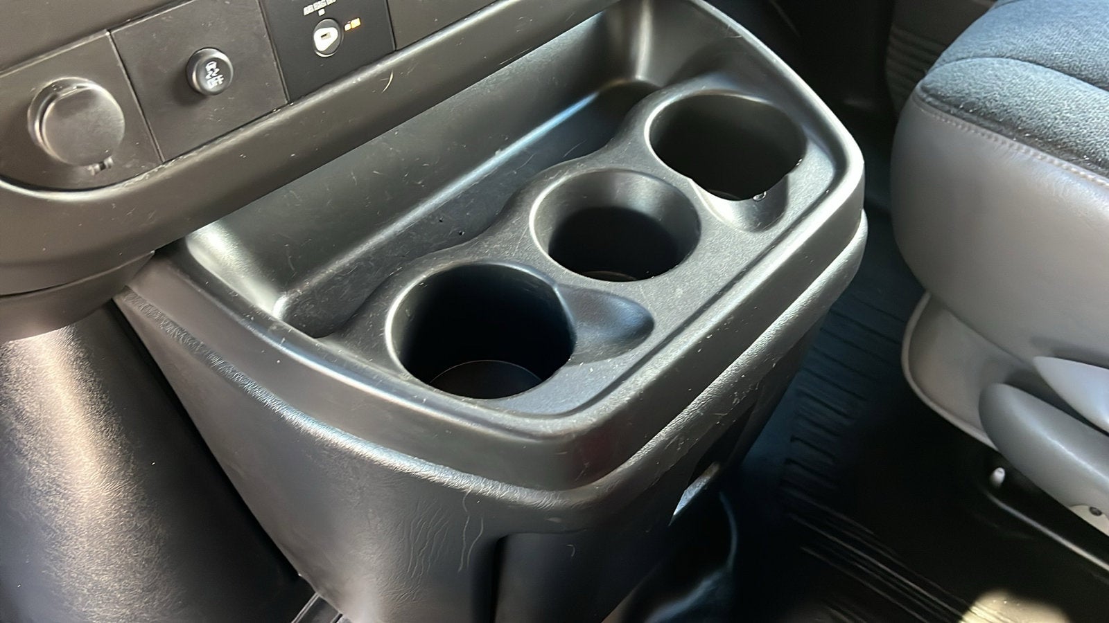 2022 Chevrolet Express Cargo 2500 WT