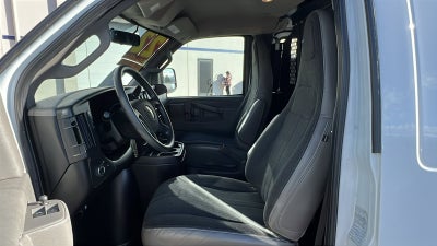 2022 Chevrolet Express Cargo 2500 WT