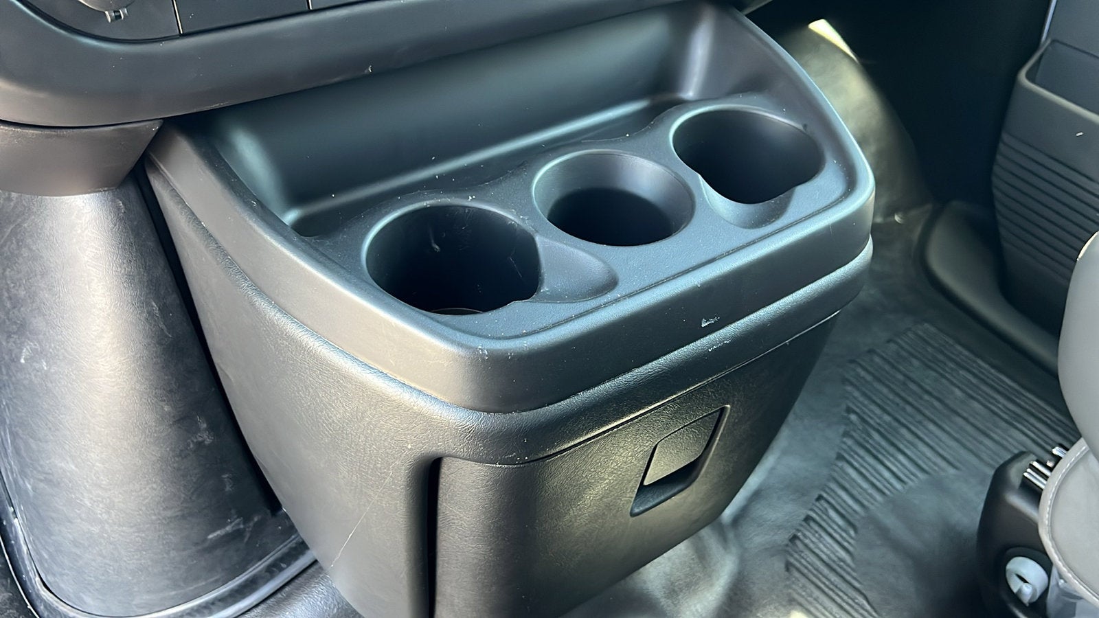 2024 Chevrolet Express Cargo 2500 WT