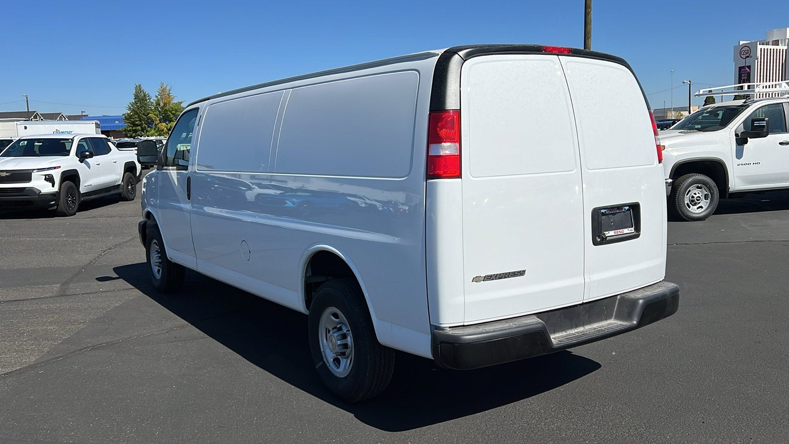 2024 Chevrolet Express Cargo 2500 WT