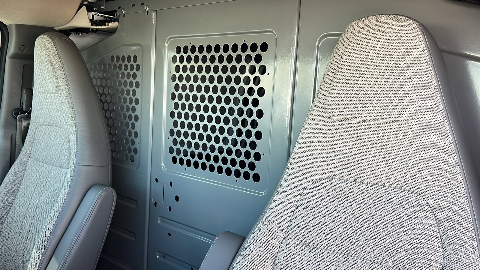 2024 Chevrolet Express Cargo 2500 WT