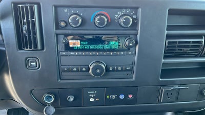 2024 Chevrolet Express Cargo 2500 WT