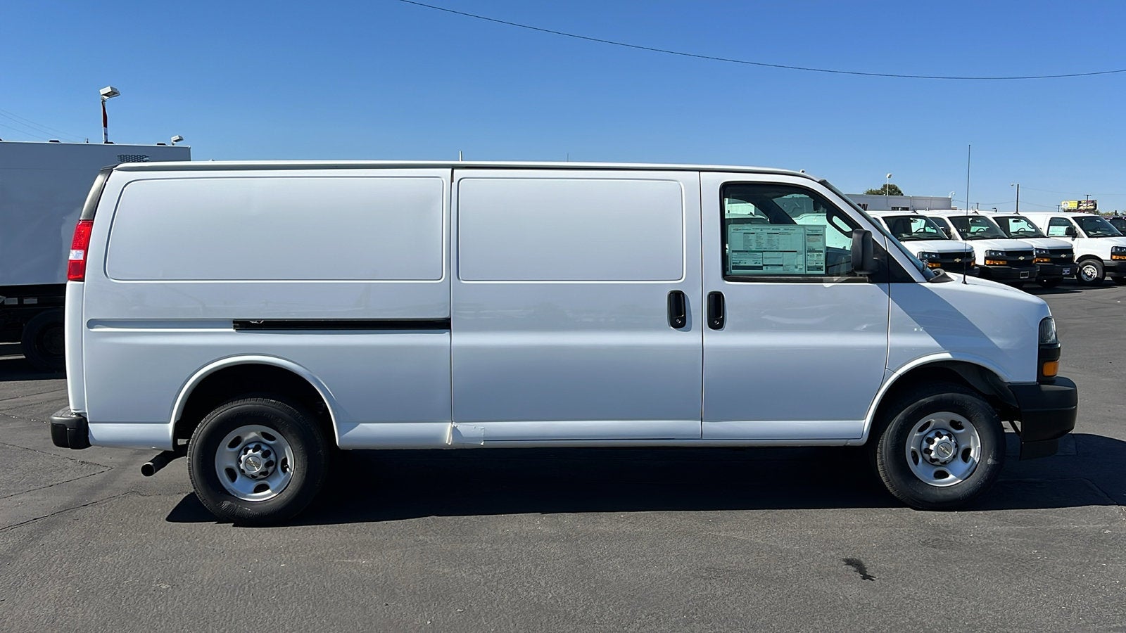 2024 Chevrolet Express Cargo 2500 WT