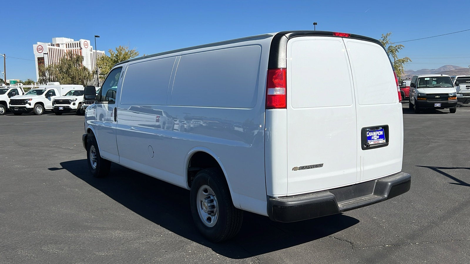 2024 Chevrolet Express Cargo 2500 WT