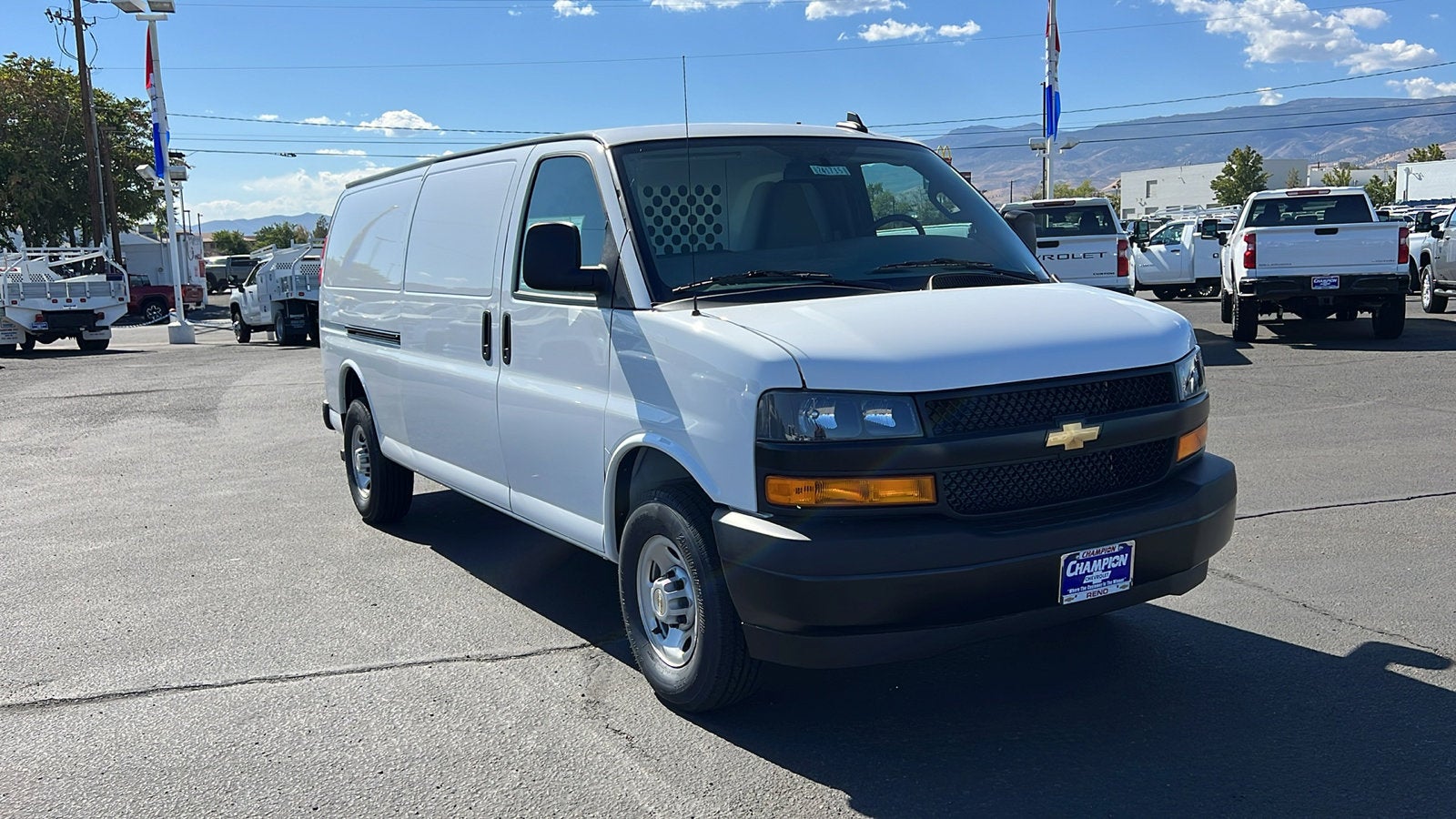 2024 Chevrolet Express Cargo 2500 WT