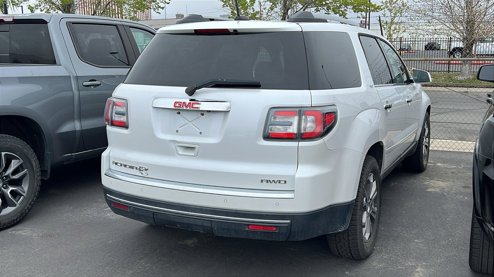 2016 GMC Acadia SLT
