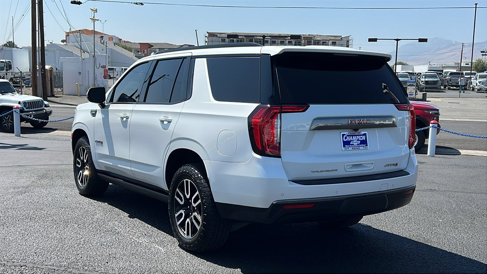 2023 GMC Yukon AT4