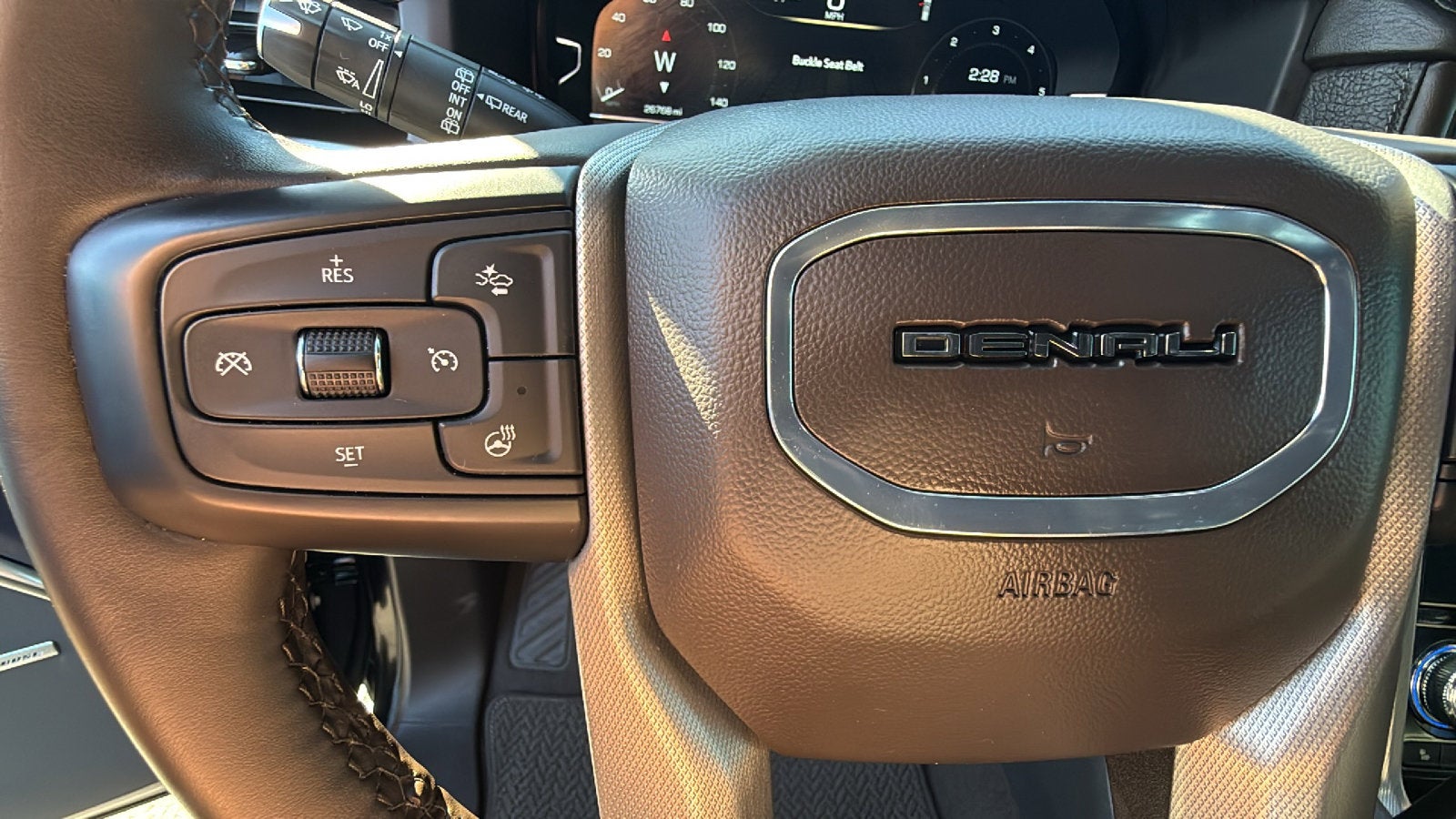 2024 GMC Yukon Denali