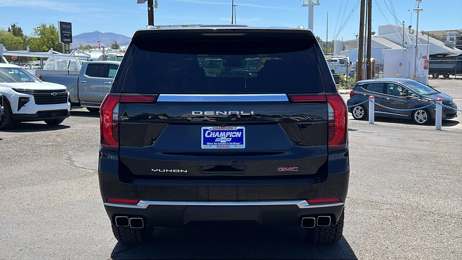 2025 GMC Yukon XL Denali