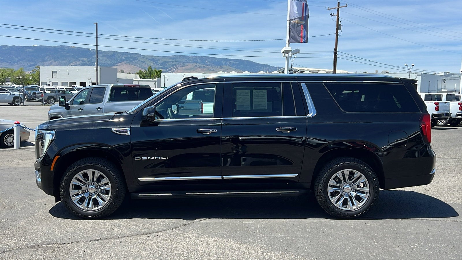 2025 GMC Yukon XL Denali