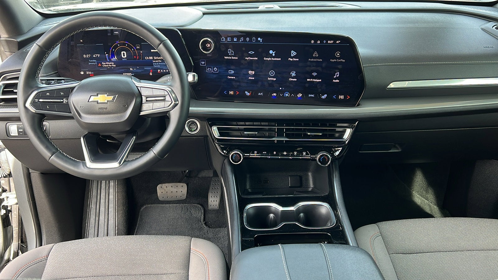 2024 Chevrolet Traverse LT