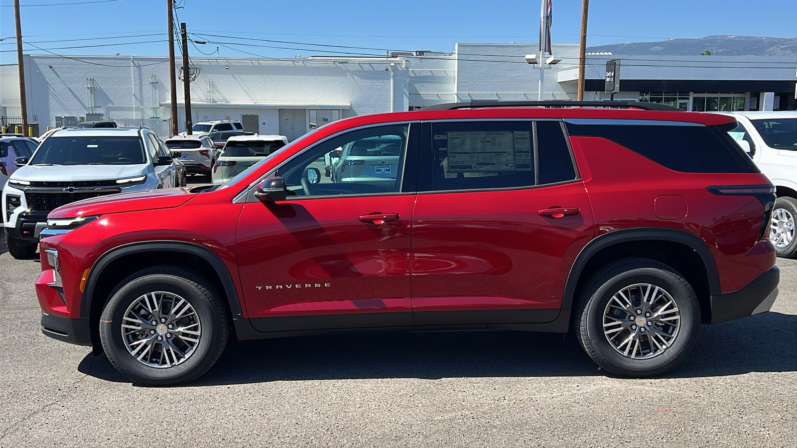 2026 Chevrolet Traverse LT