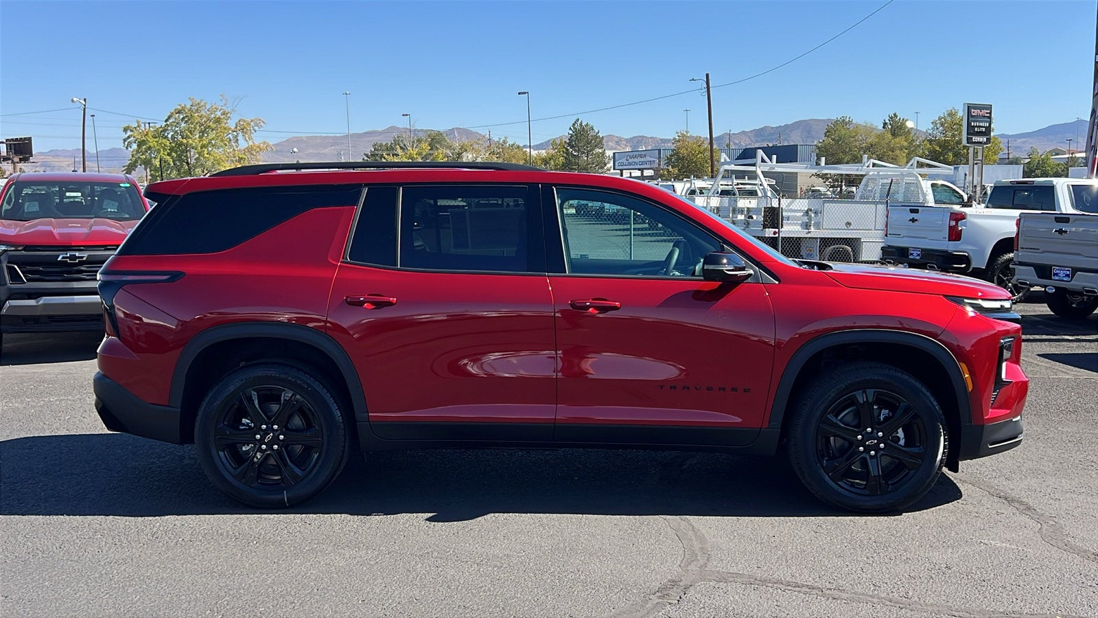 2027 Chevrolet Traverse LT