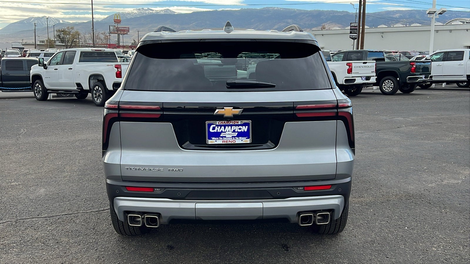 2026 Chevrolet Traverse LT