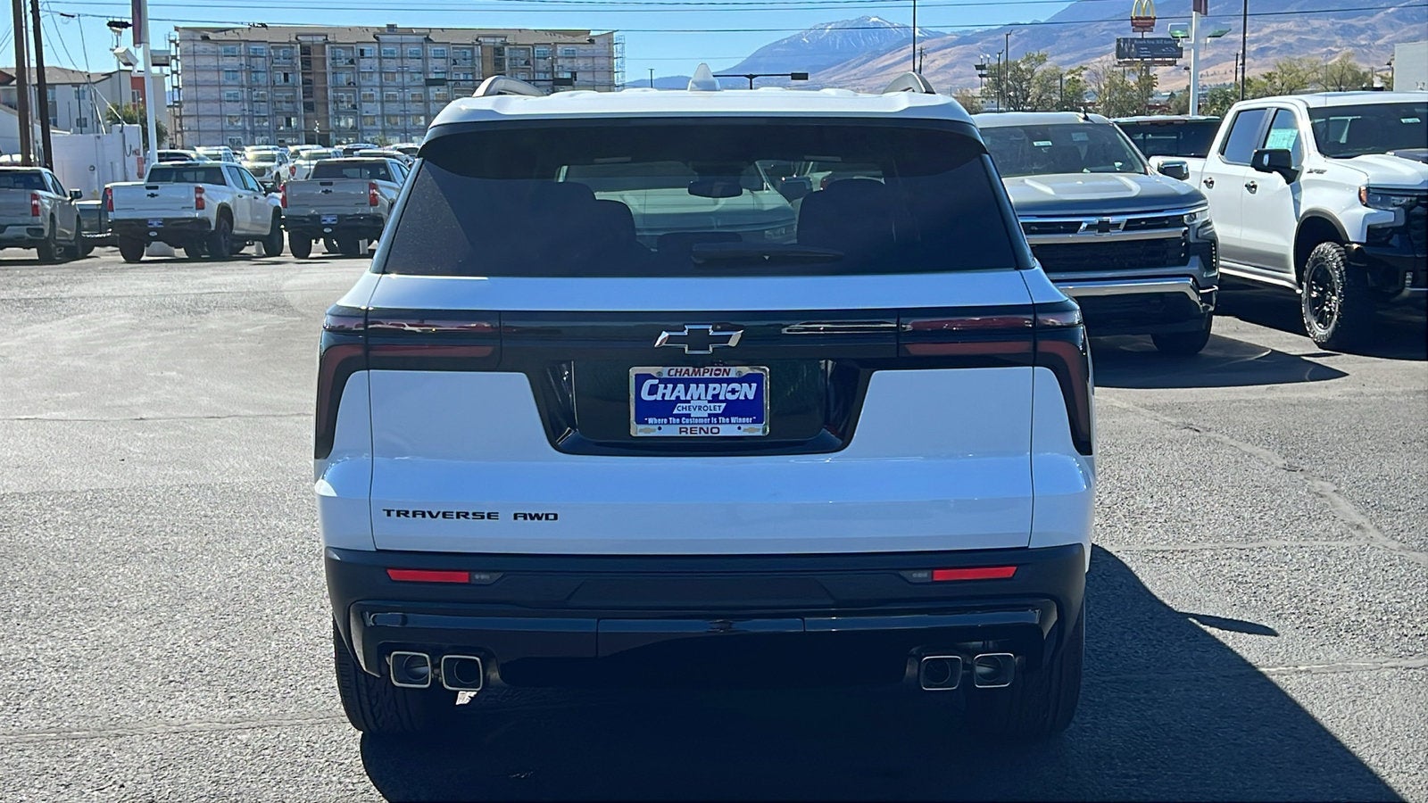 2027 Chevrolet Traverse LT