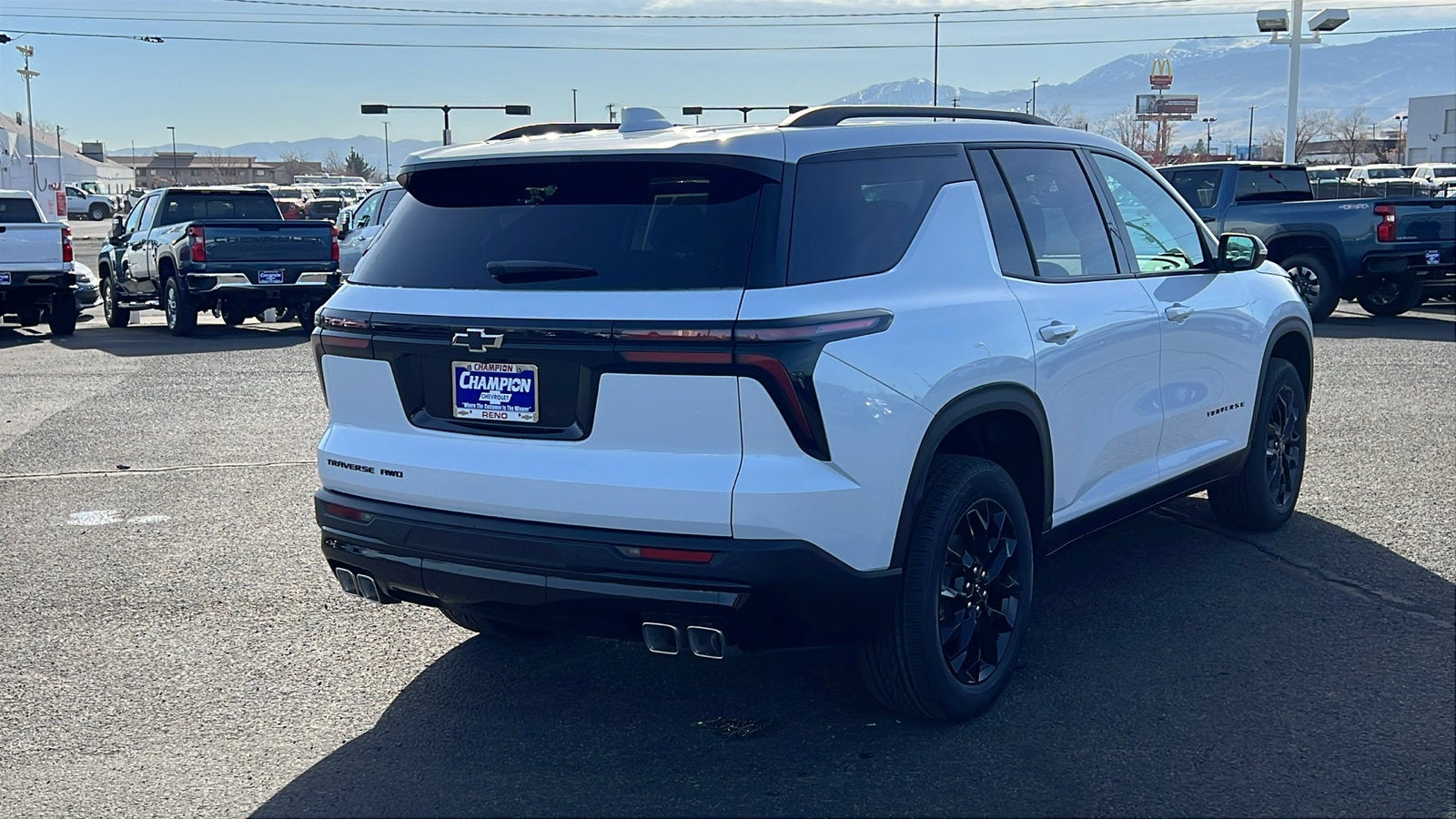 2026 Chevrolet Traverse LT