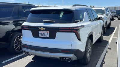 2024 Chevrolet Traverse LT