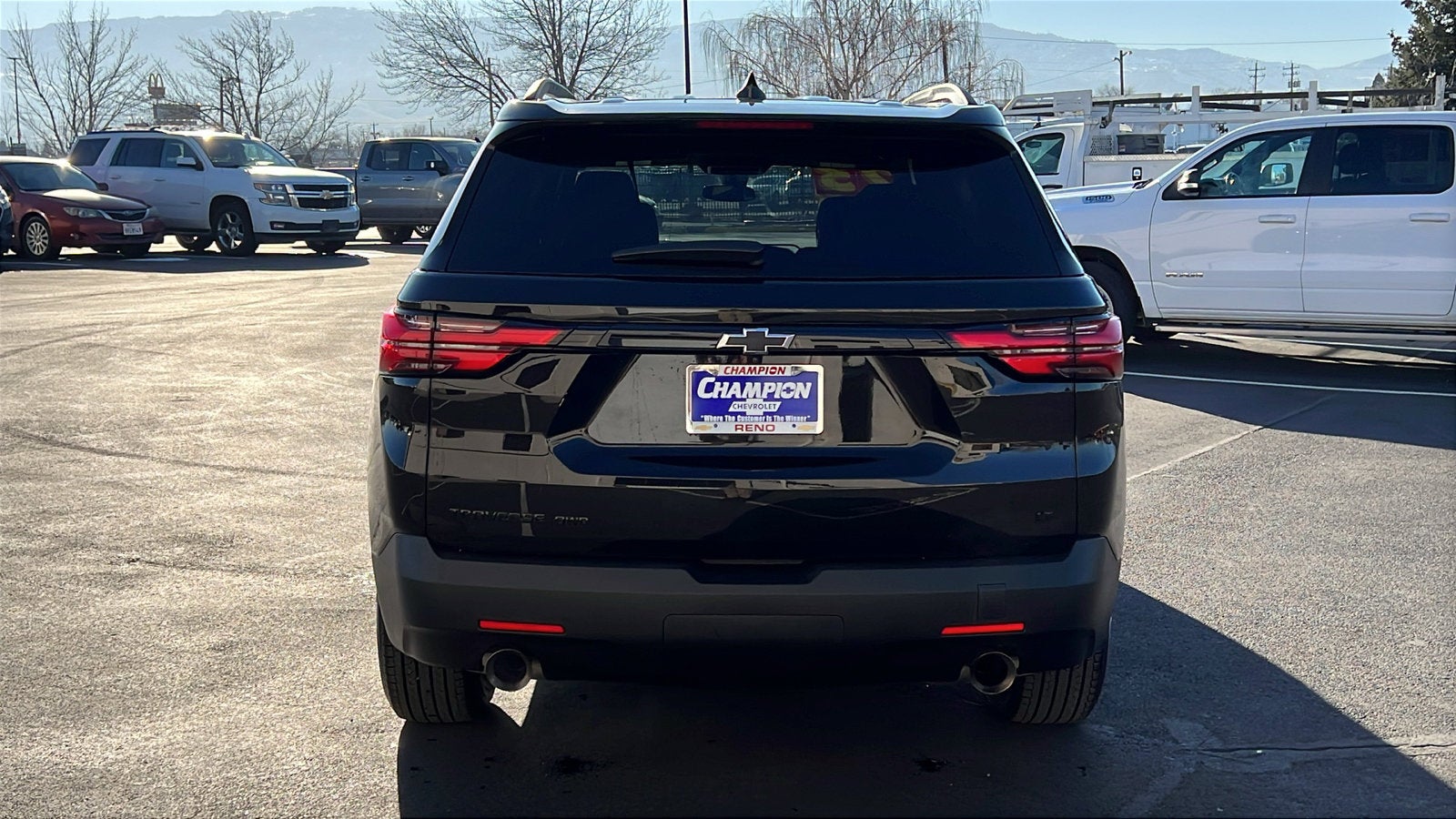 2023 Chevrolet Traverse LT Cloth