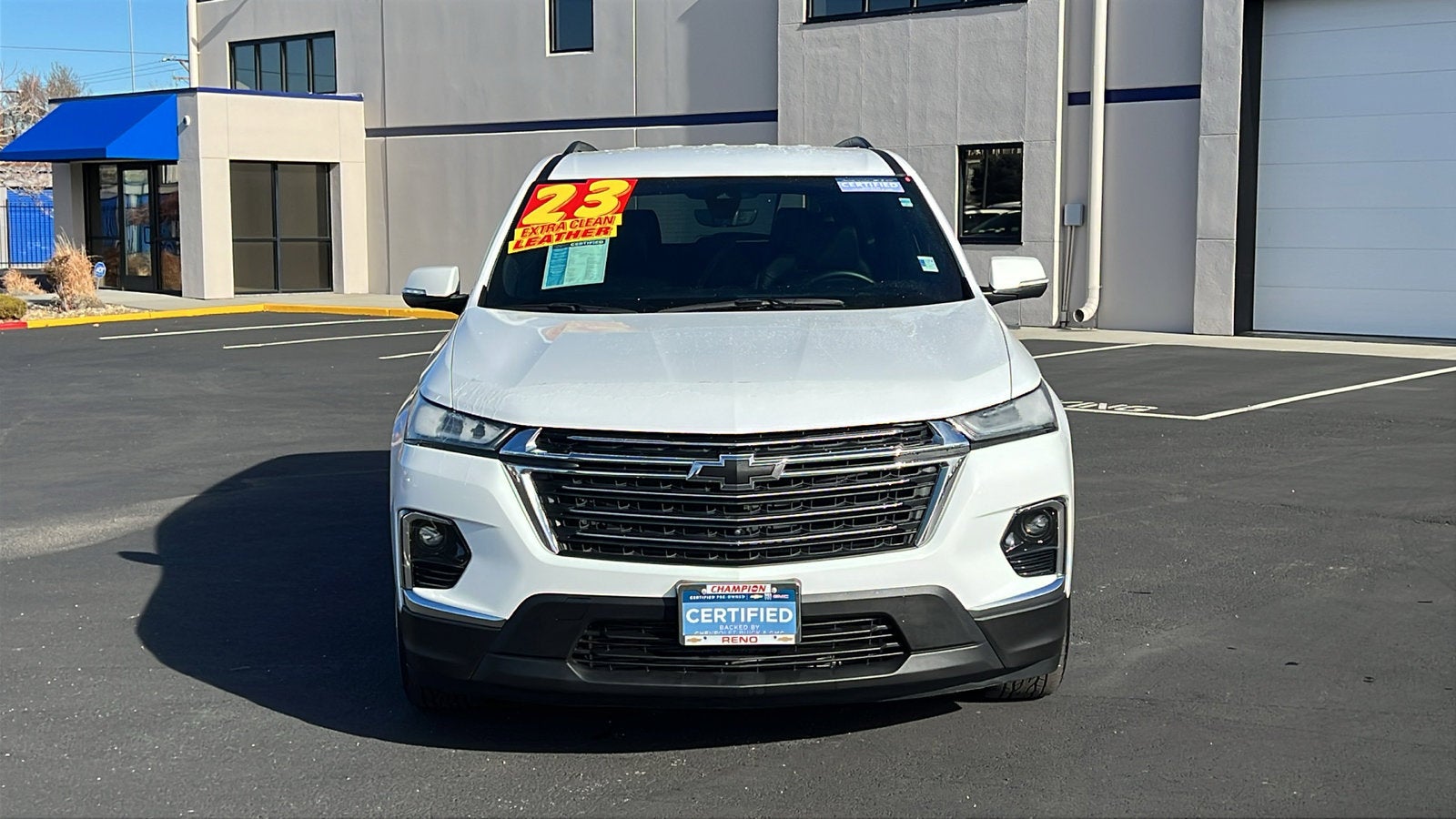2023 Chevrolet Traverse LT Leather